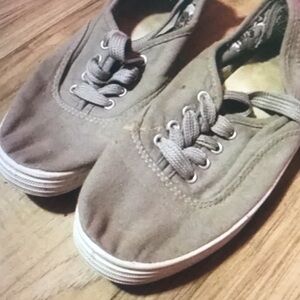 Kids Tan Canvas Sneakers